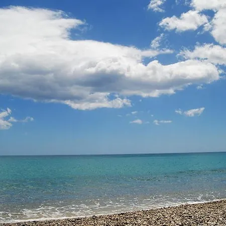 Sleeps 4 With Air Con Appartement